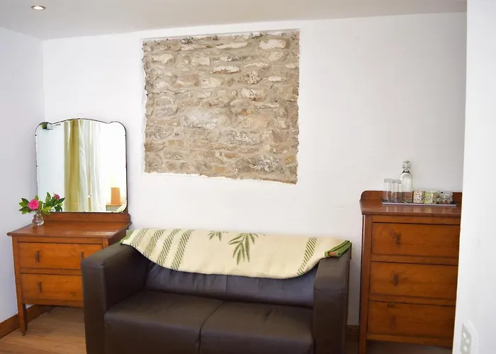 The Coachhouse @ Kingsfort House Guest house